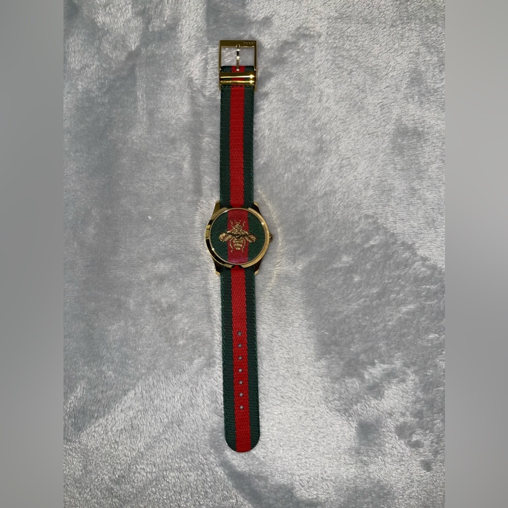 💯 Authentic ✨ Gucci G-Timeless watch ✨ - Picture 3 of 10